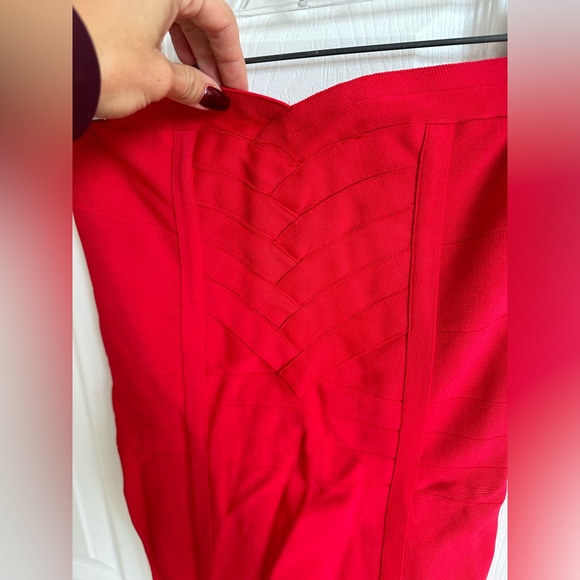 Red tube dress - Picture 5 of 9